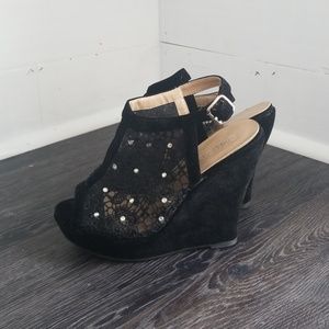 wedged sandals